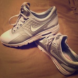 Nike AirMax Zero